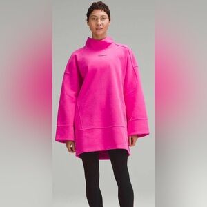 Lululemon Heavyweight Fleece Mock-Neck Sweatshirt
Sonic Pink Sz XS